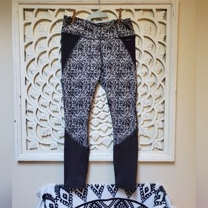 COPPER Fit Workout Leggings Yoga LG Large NWOT Digital Camo and Black